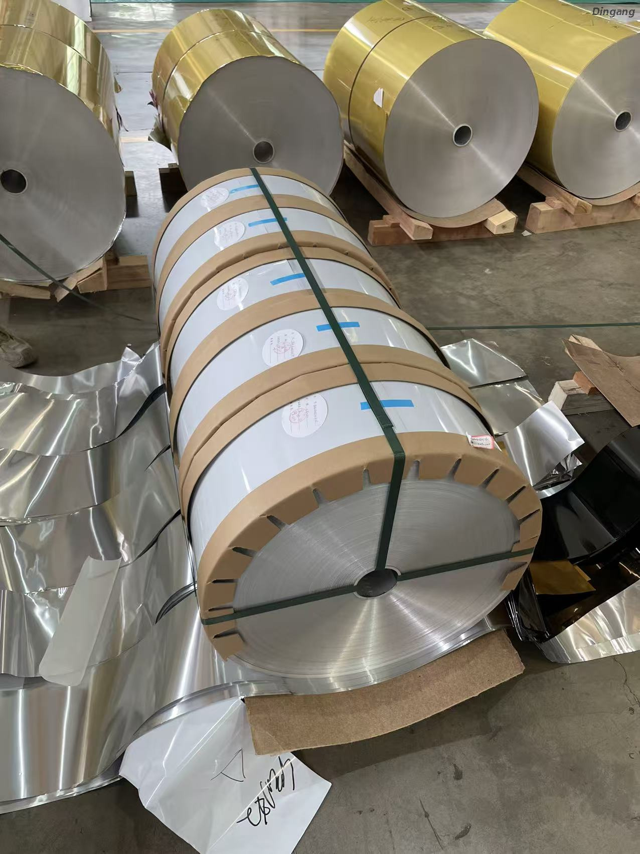AA8011 0.07MM Coated Aluminum Foil for Lacquered Food Container
