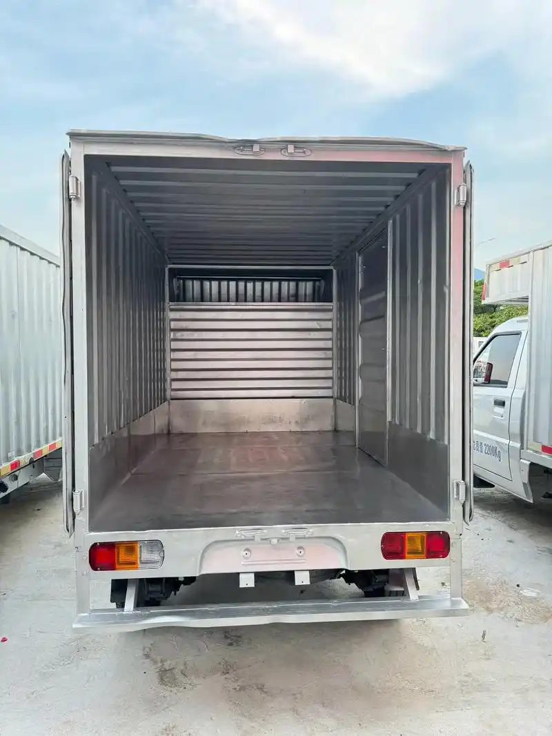 小货车.png