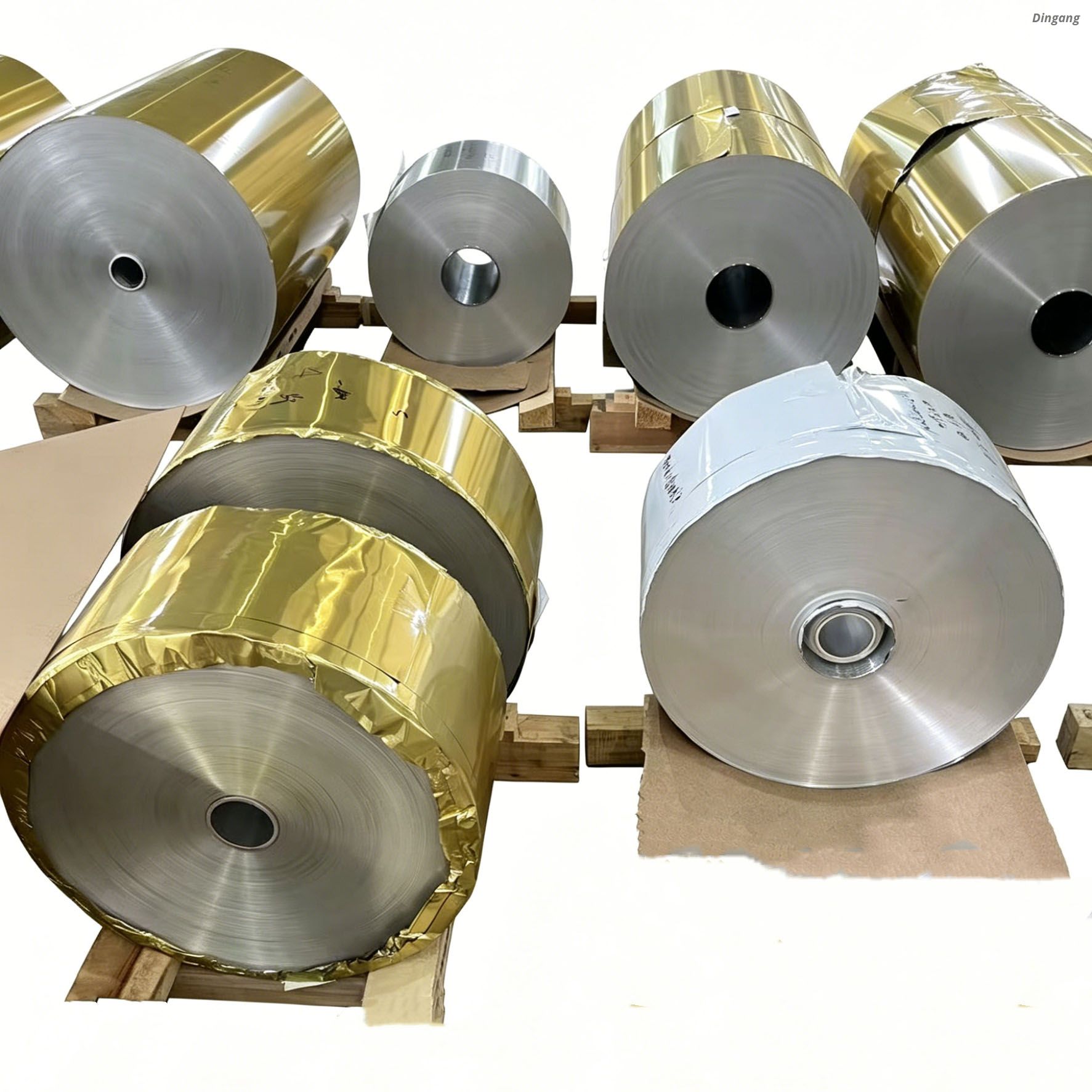 Thickness 0.09-0.14mm Lacquered Aluminum Foil 8011 for Produce Aluminum Baking Round Cups