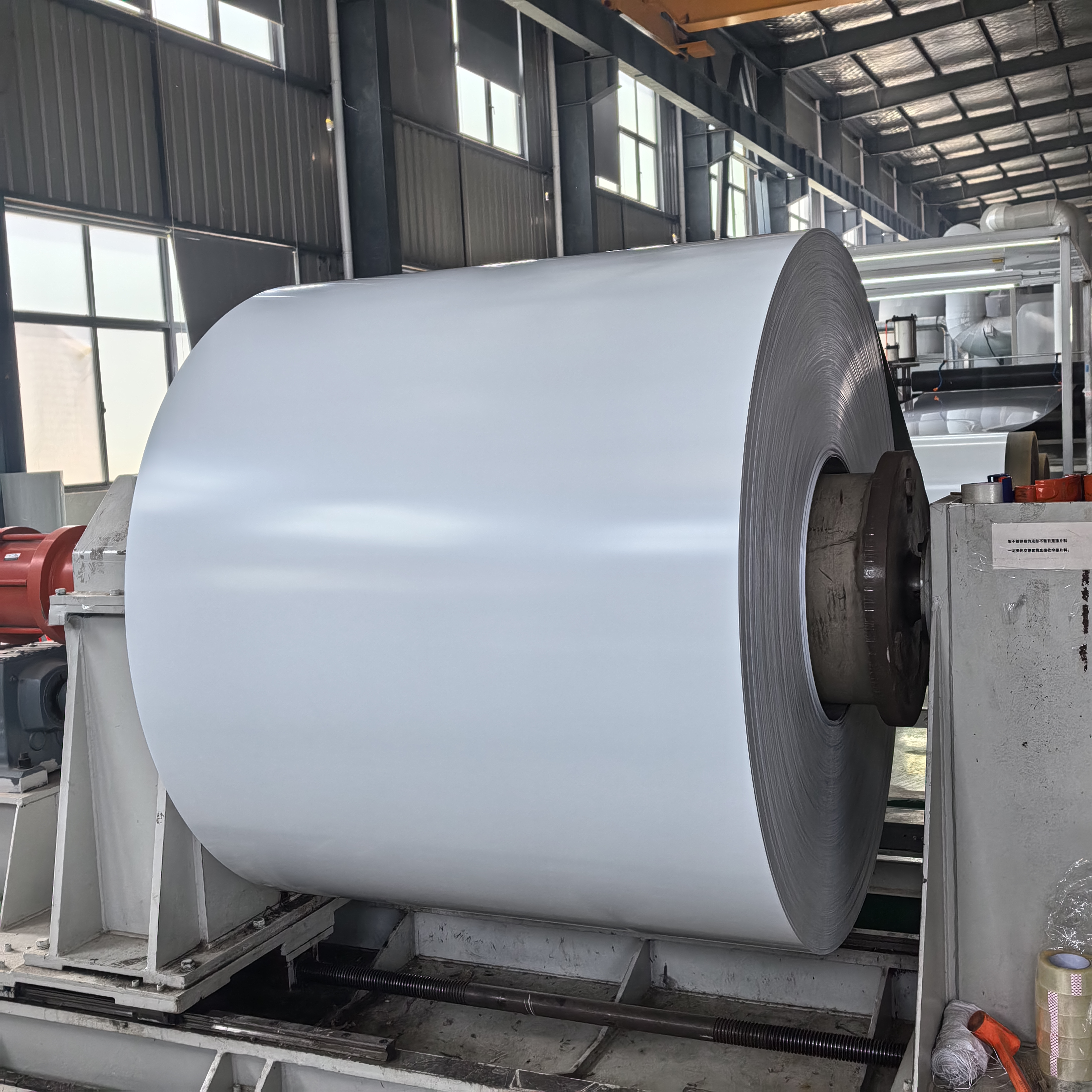 High Glossy Surface Color Coated Aluminum Coil 0.5mm H14 for Commercial & Residential Roofing