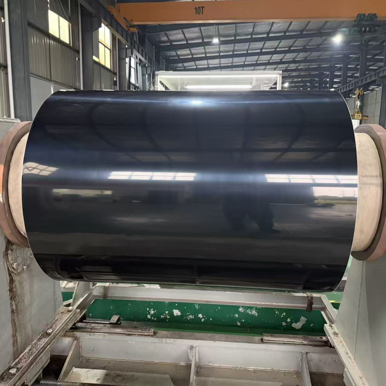 Black aluminum roll.jpg